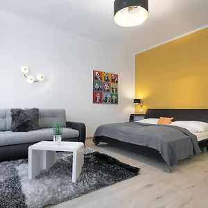 Wf-apartment Westbahnhof Daire